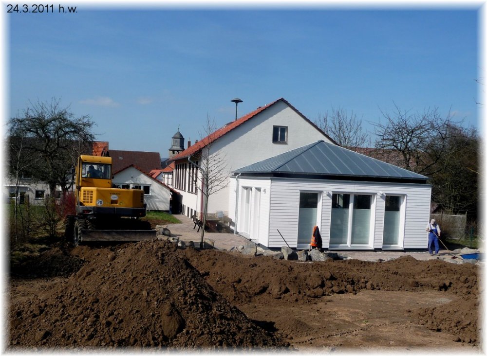 Web_02_Feuerwehranbau_24.3.11_Gartenbaggerei.jpg