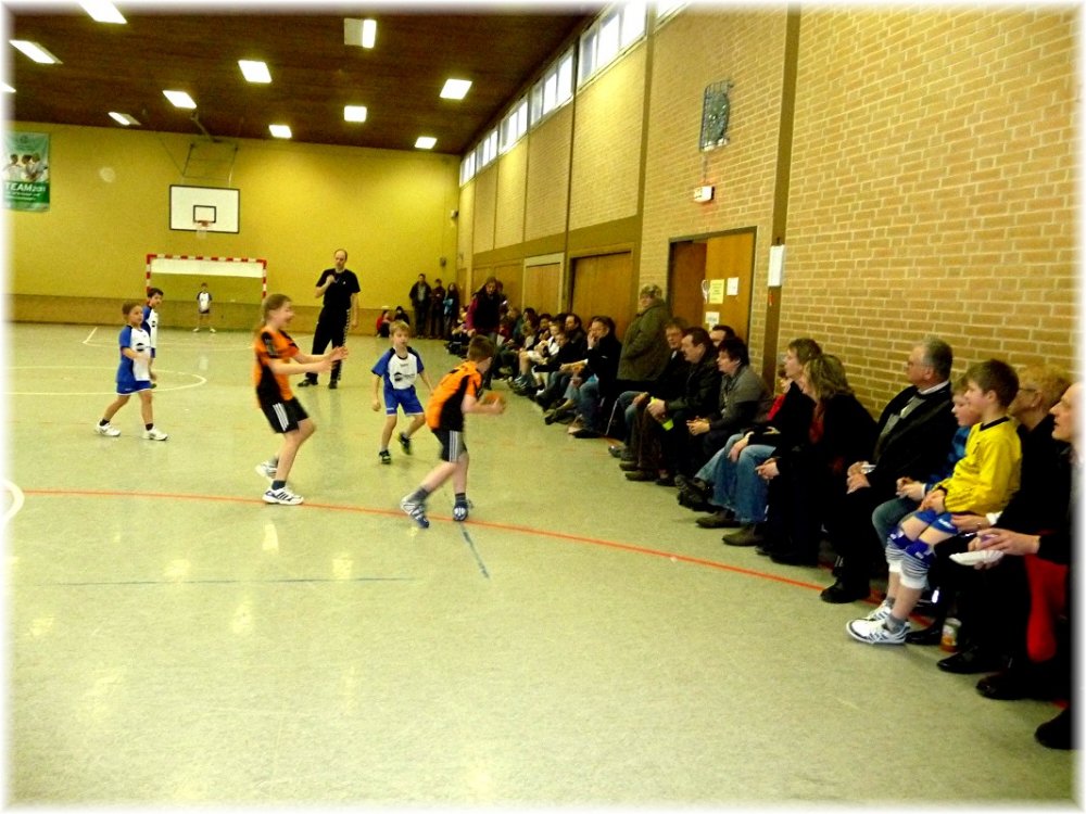 Web_03_TSV_Deute_Mini_Turnier_13.2.11_Spiel.jpg