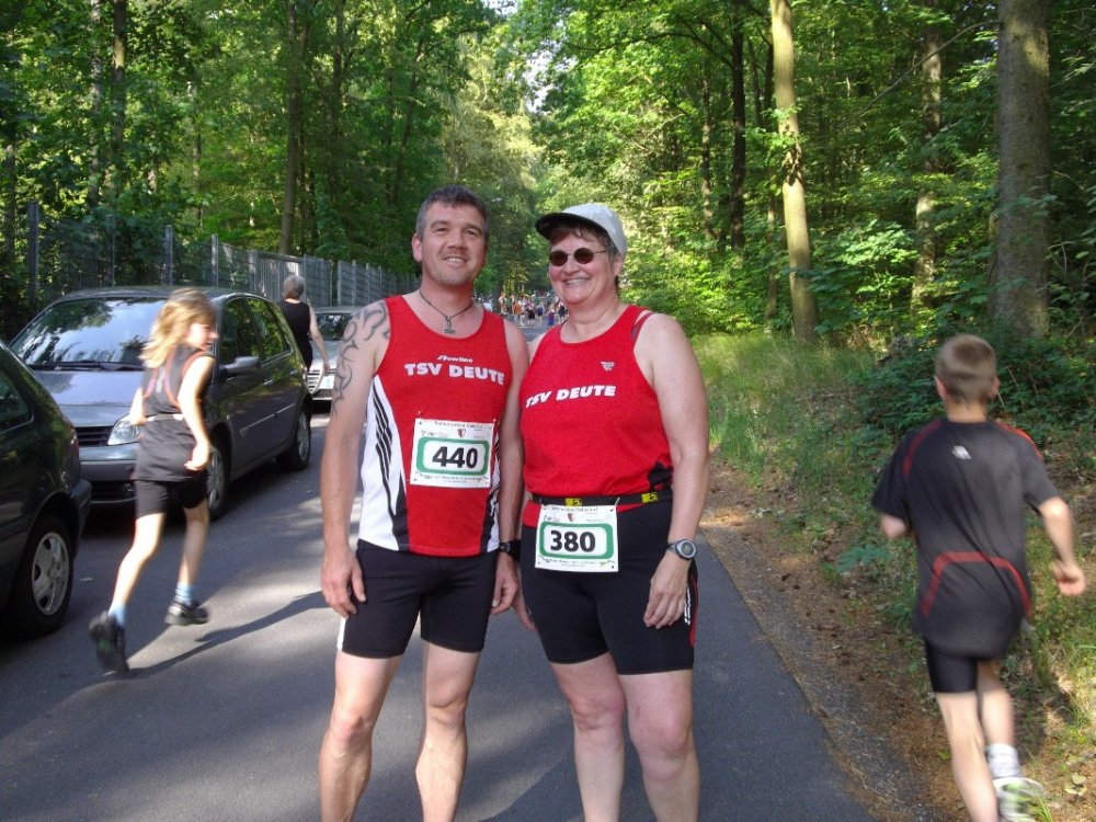 Web_Lauftreff_NHC_Mels_4.6.11_Markus___Ute.jpg