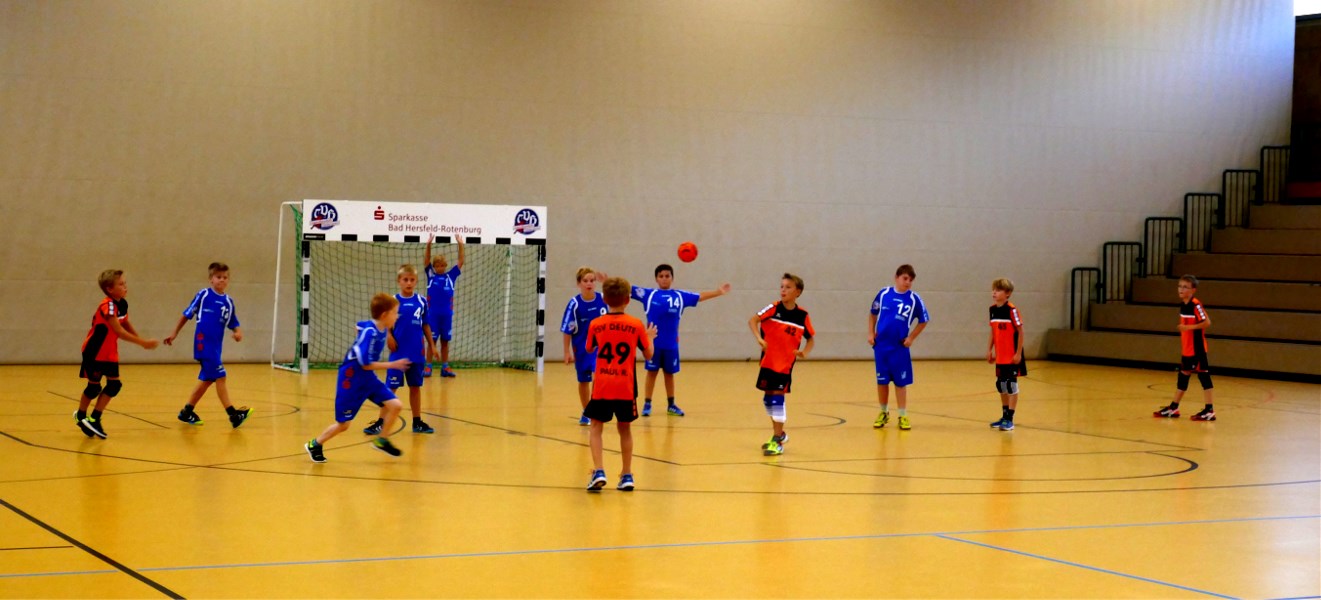 Web P1010797 TSV Deute E Jugend am Serienauftakt 11.9.16