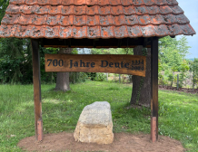 Deuter Gedenkstein neu gesetzt